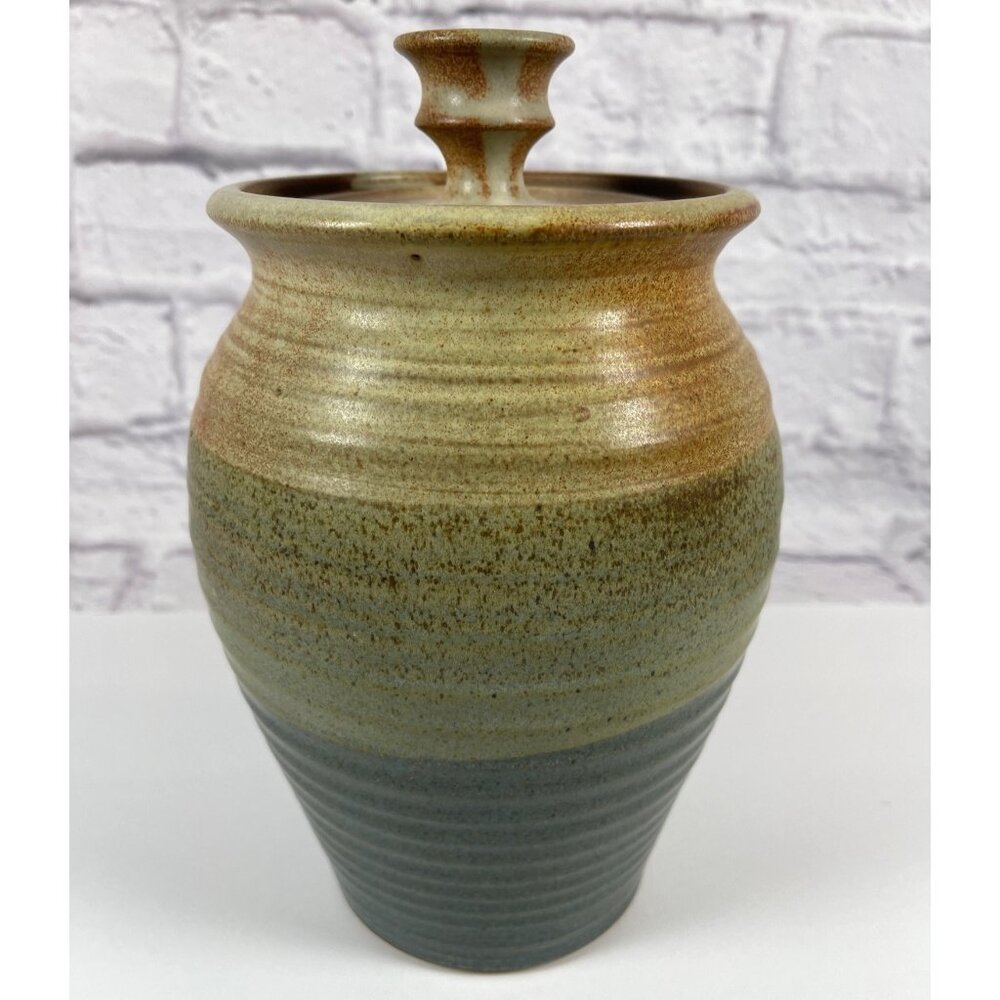 VTG Studio Stoneware Art Pottery Handmade Earth Green Glaze Lid Jar Pot Signed